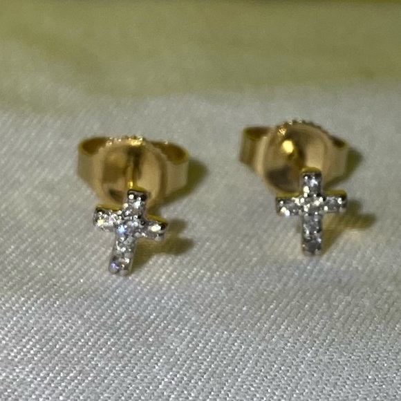 Kendra Scott 14k Diamond Small Cross Earrings - Picture 4 of 11